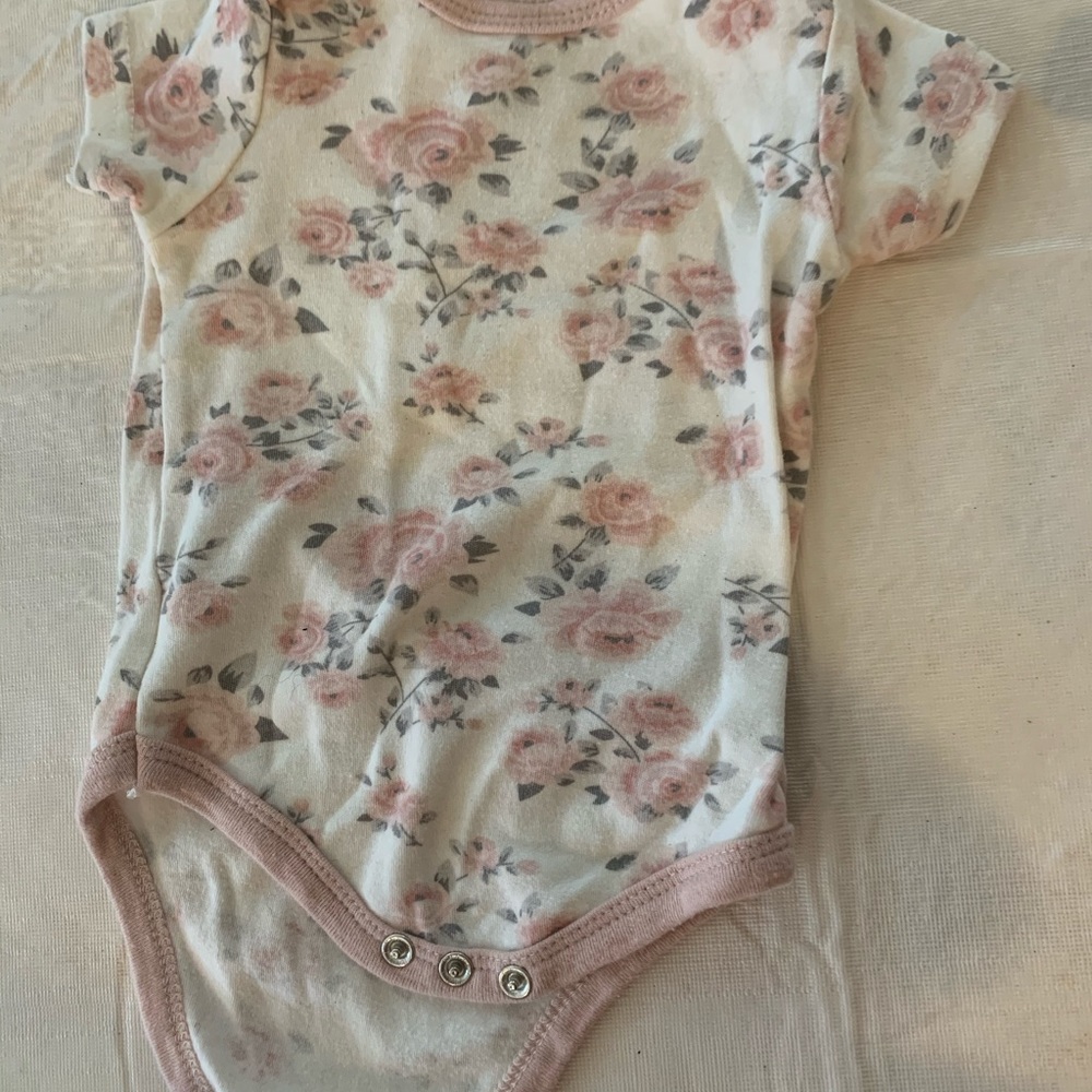 Baby clothes - Picture 8 of 8